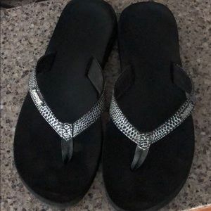 Women’s Reef flip flops